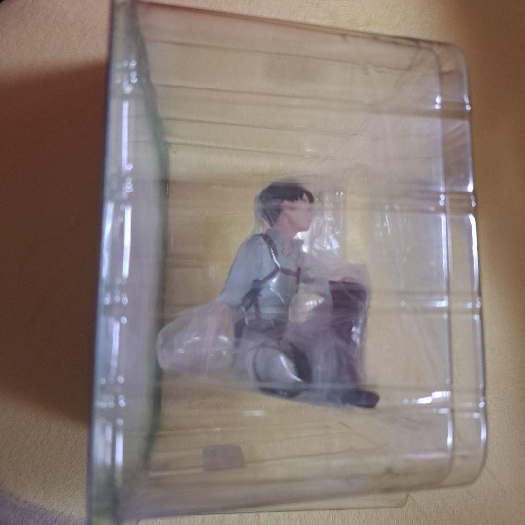 進撃の巨人　リヴァイ　フィギュア　～生還せよ！調査兵団～