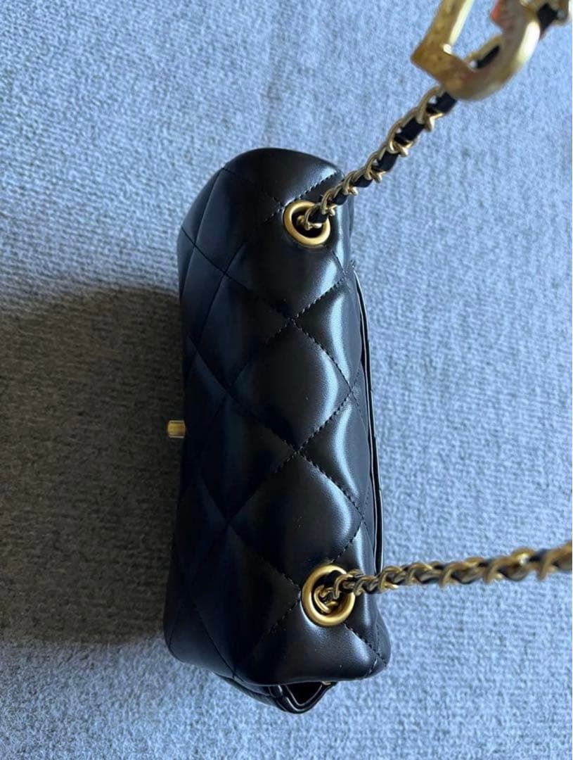 ノベルティ　ショルダーバッグ　ハートチャーム