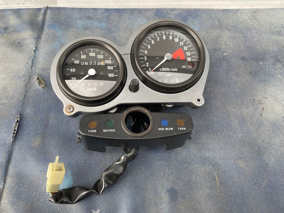 ゼファー400メーター 親子 ゼファー400 初期型 親子メーター 9芯