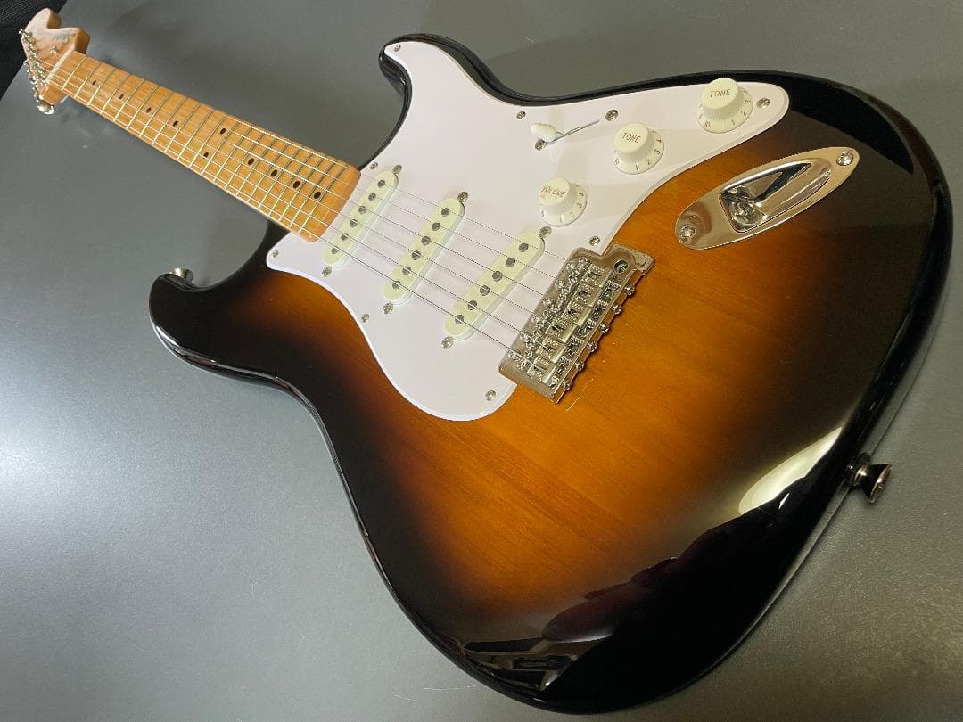 ギター squier classic vibe stratocaster '50s