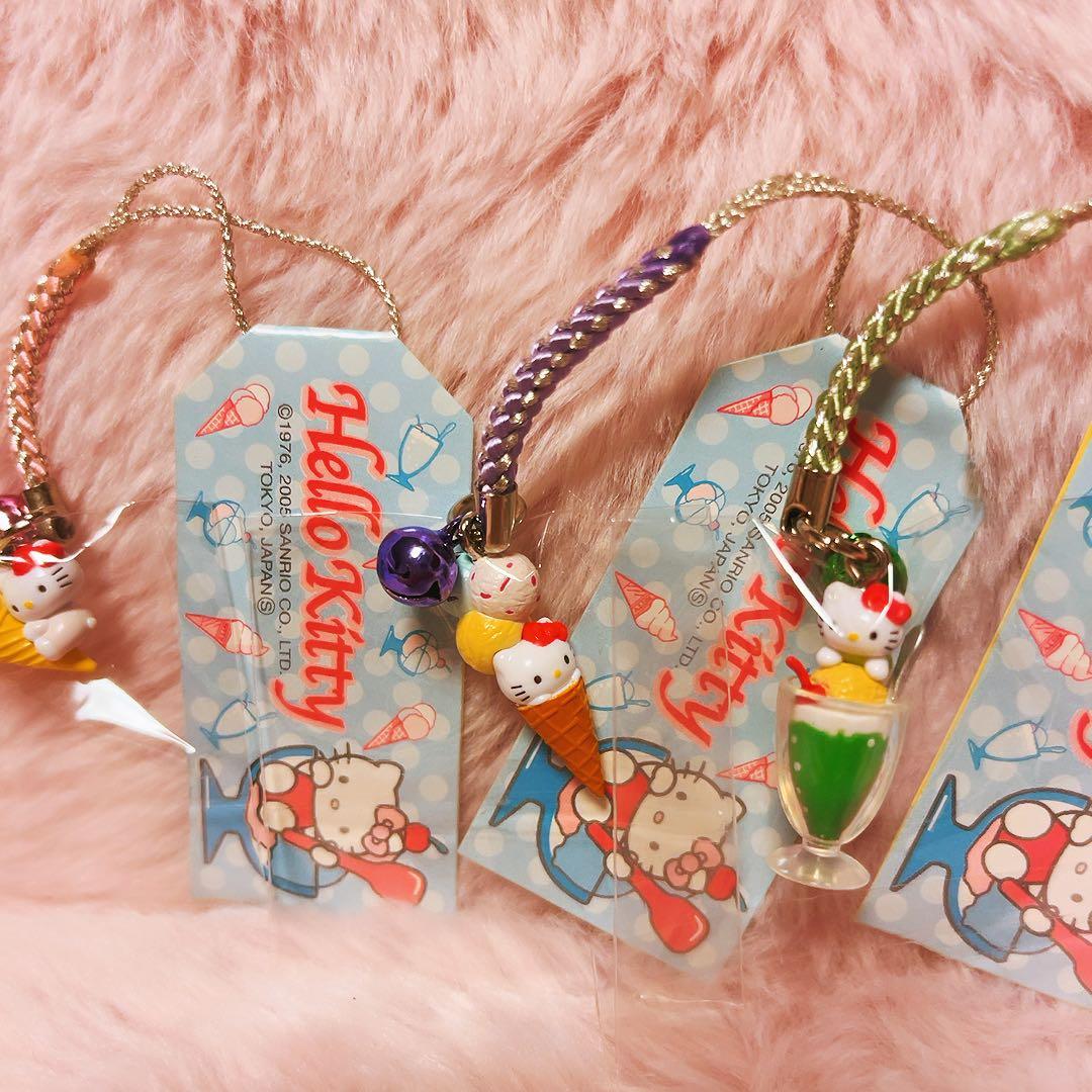 希少レア　ハローキティ　根付け　スイーツ　ソフトクリーム　パフェ　2005