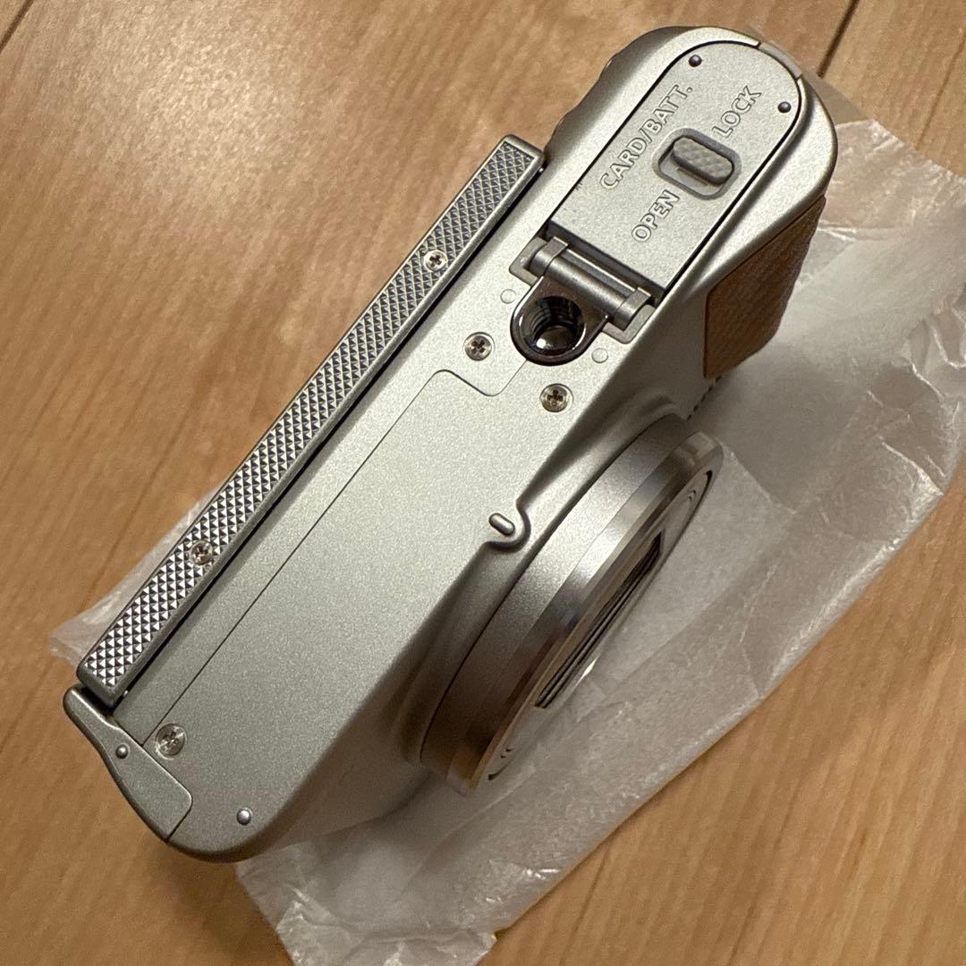 Canon PowerShot SX740 HS シルバー 展示品 SDカード付