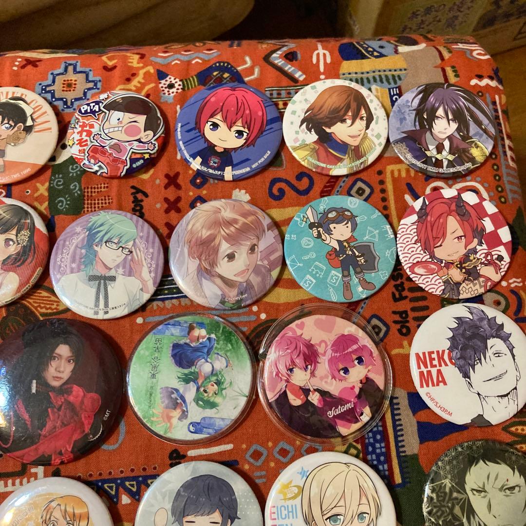 バラ売り可　アニメ　缶バッジ　48点セット