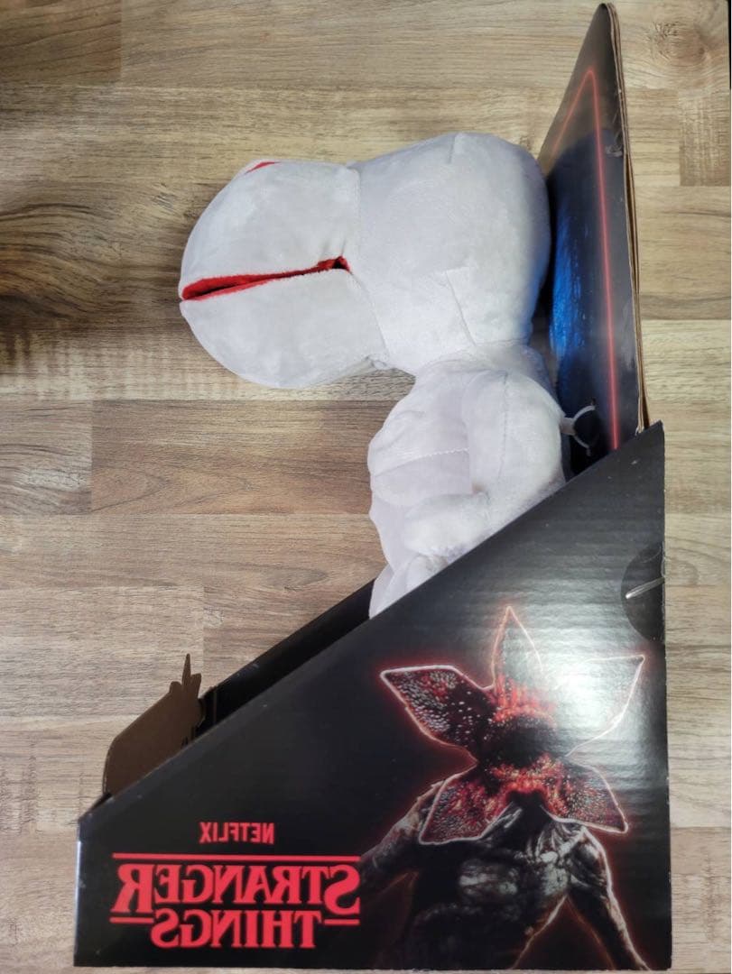 Stranger Things Demogorgon デモゴルゴン　ぬいぐるみ