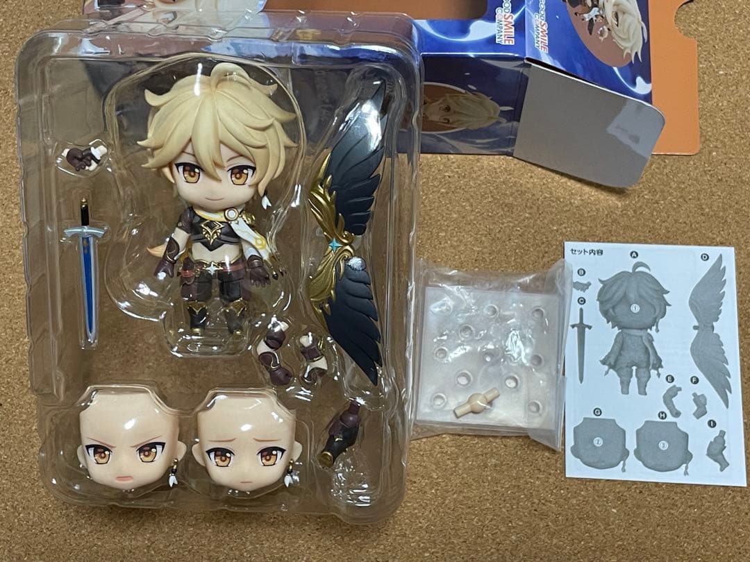 原神 ねんどろいど 空 蛍 旅人