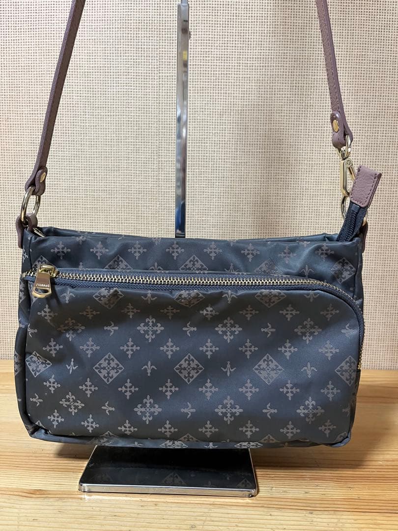 a340/極美品★russet グレー/ピンク ショルダーバッグ