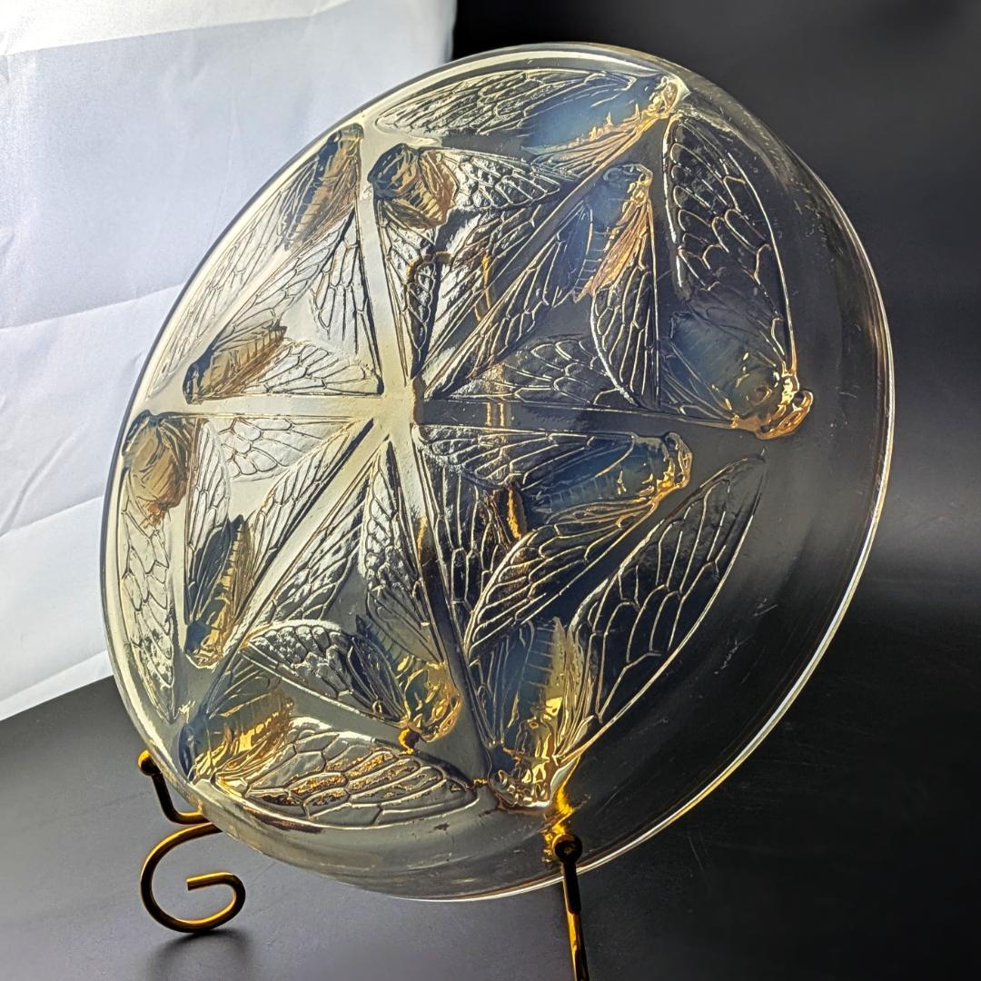 ラリックCigales 1921年セミ紋様26cm大蓋物 純正台座付 極希少 - メルカリ