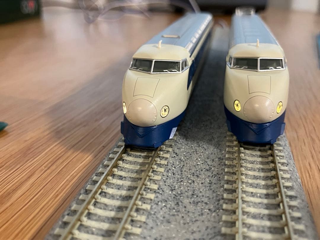 KATO 0系2000番台新幹線「ひかり・こだま」 基本+増結 16両