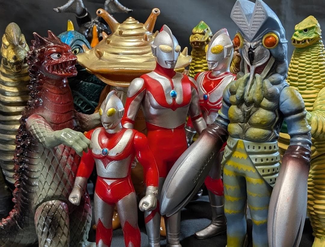 ウルトラQ・マン・帰マン＆登場怪獣・宇宙人（バンダイ）ソフビ10体