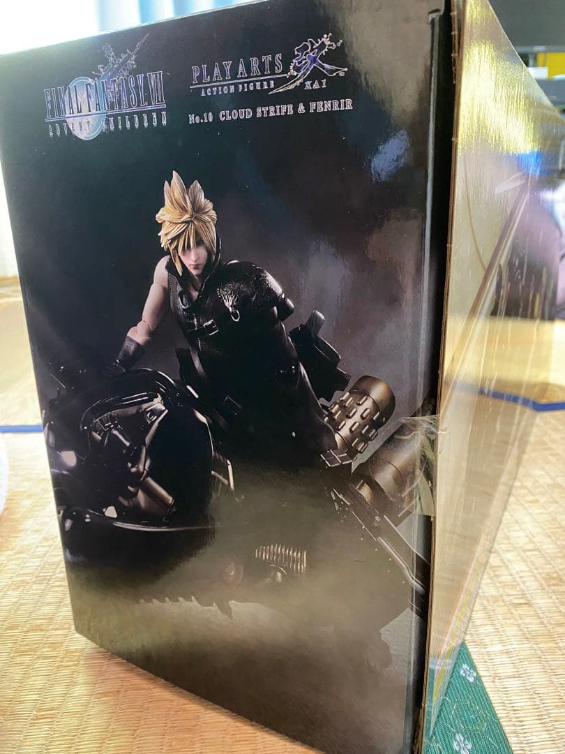 【未開封】プレイアーツ改FFVII クラウド・ストライフ & フェンリル