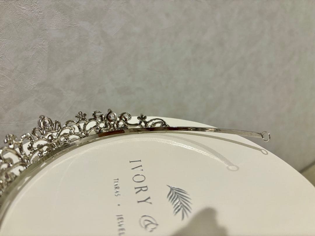 【1stオーナー】ivory&co ティアラ　エリザベス（Elizabeth）