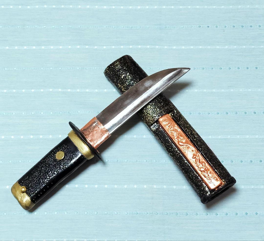 日本刀残欠カスタムナイフ 玉鋼　黒＆金カラー 和風装飾仕上げ 鑑賞 御守 工作
