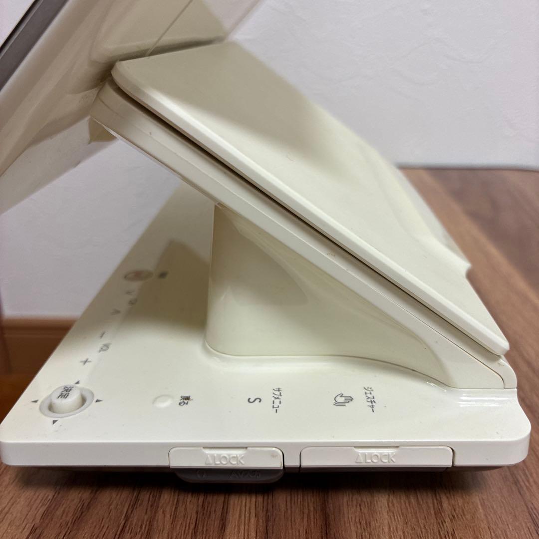 パナソニック10.1V型ポータブル地上波デジタルテレビ DMP-HV200-k