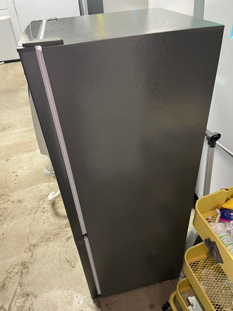 女性オーナー TCL ノンフロン冷凍冷蔵庫126L グレー 2025年製