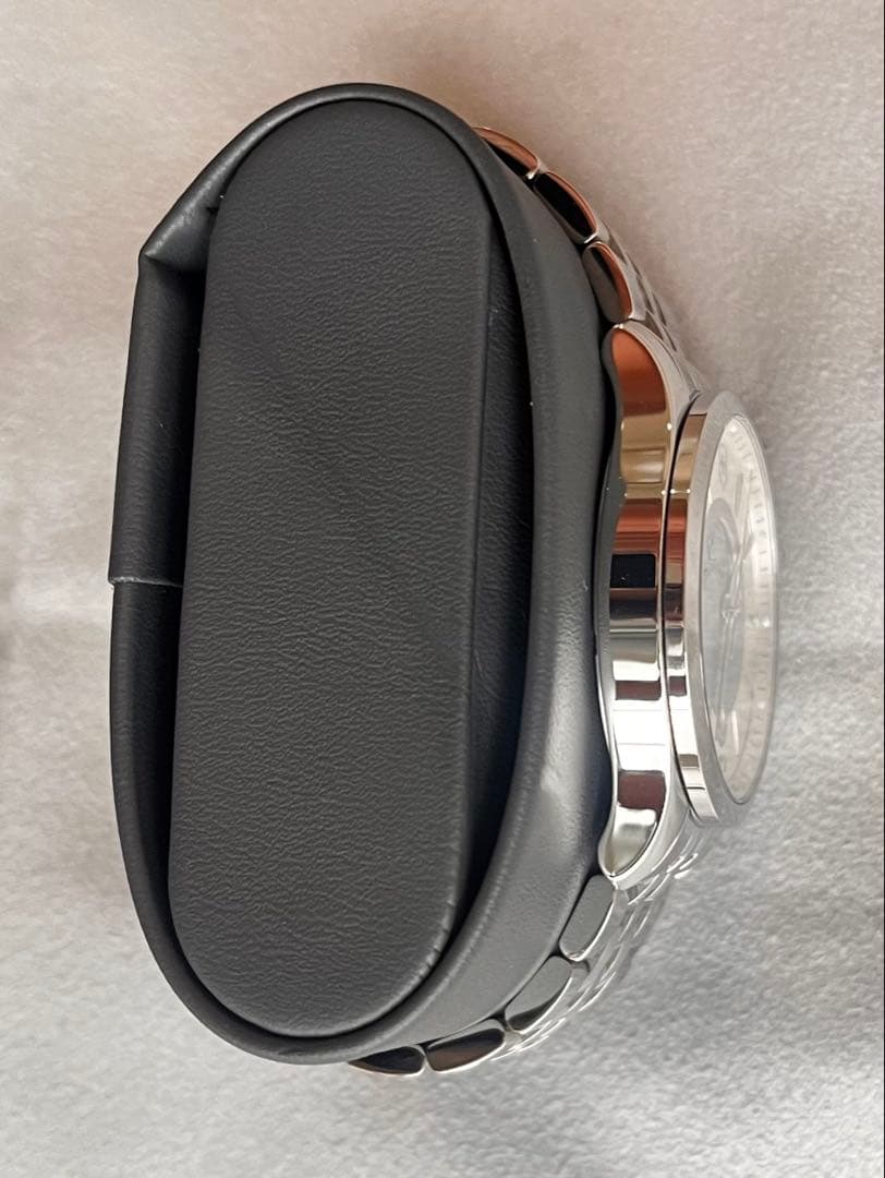 ビクトリノックス Victorinox ムーンフェイズ 35mm シルバー　時計