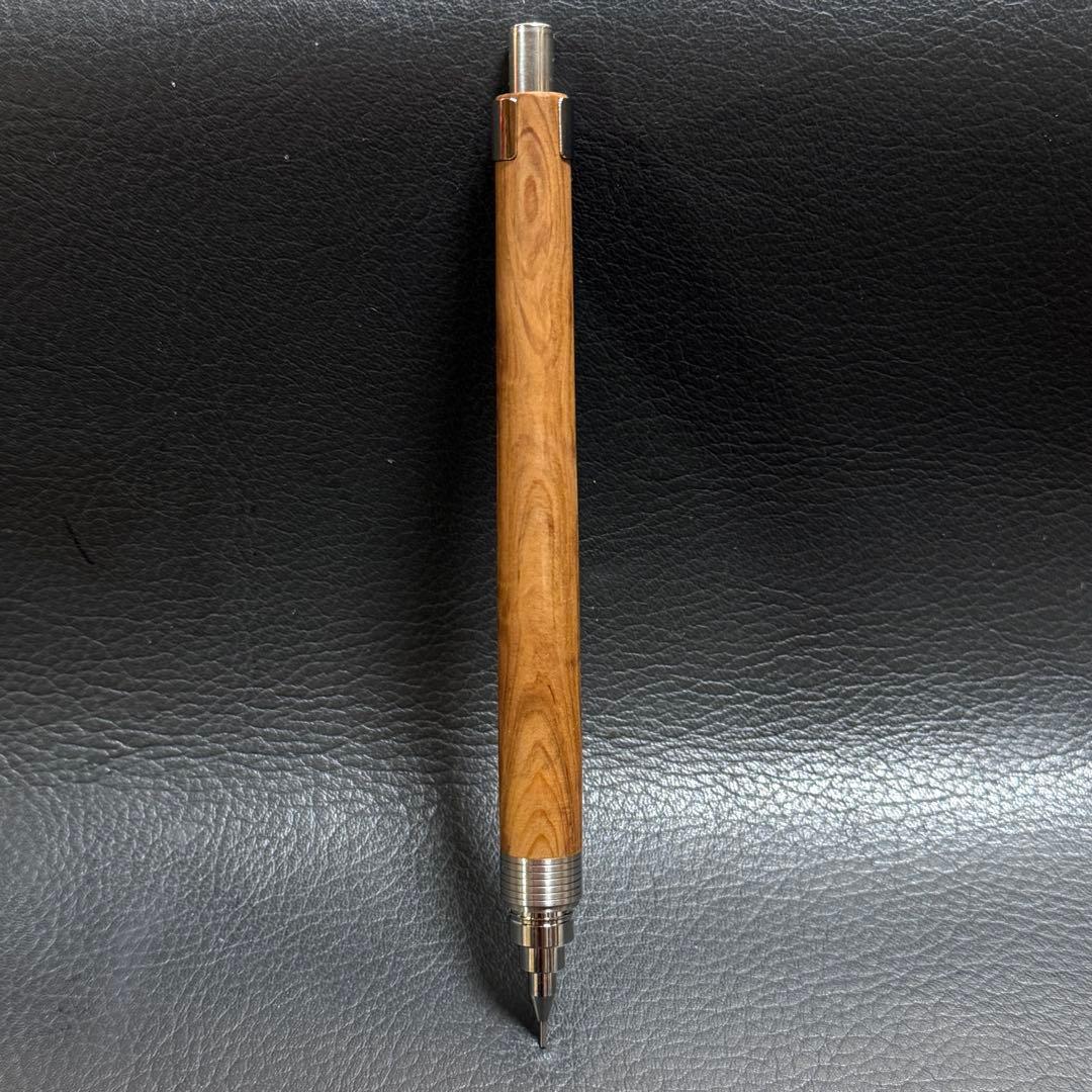 221屋久杉油木トラ杢　木製シャーペン　超低重心溝付き　ステンレス