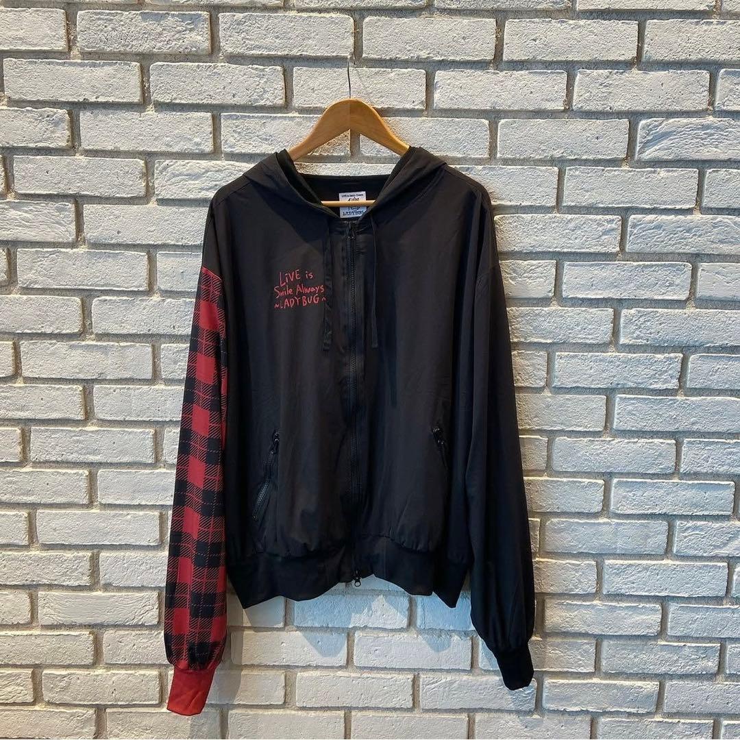 LiSA LADYBUG ウィンドゥ(10)ブレーカー