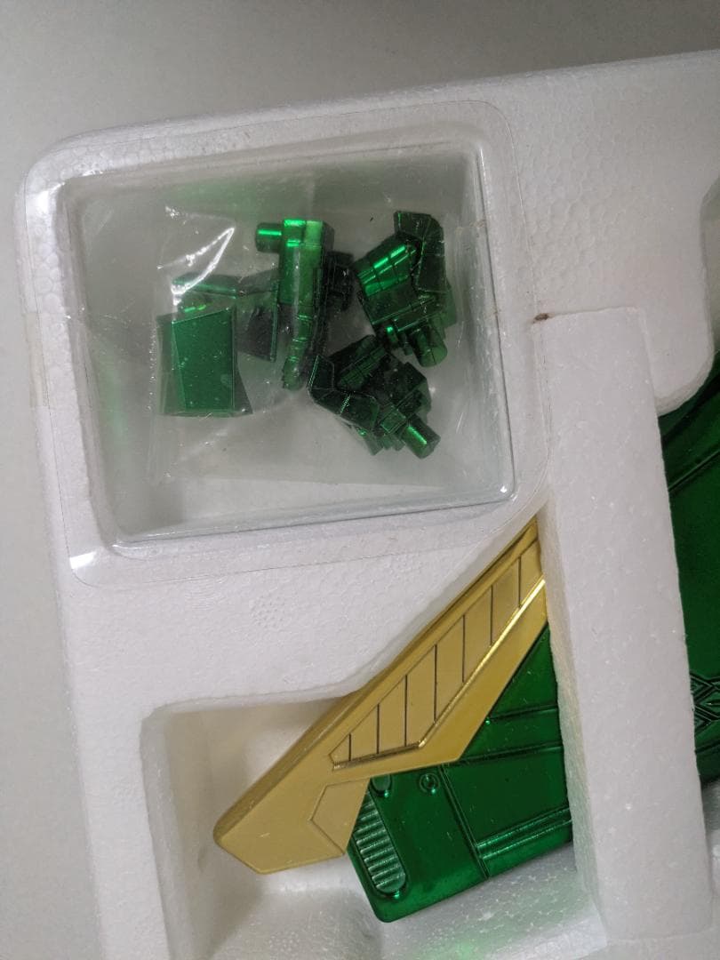 【未使用】DXガオファイガー ファイナルフュージョンBOX メタリックグリーン