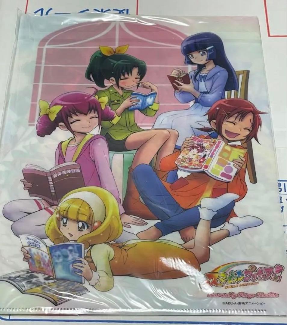 プリキュア】カード77枚 新聞 クリアファイルセット