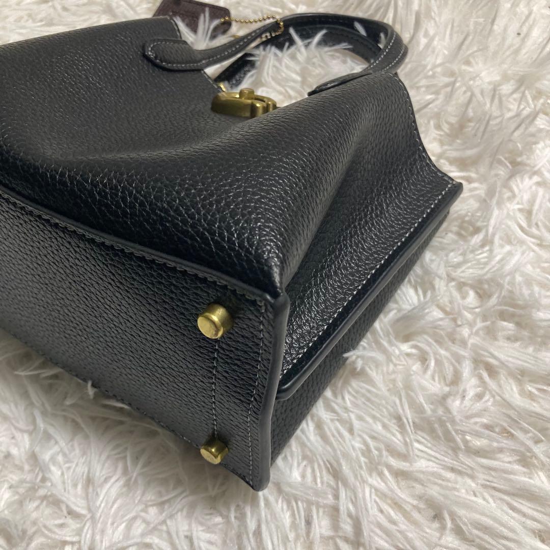 未使用級　現行　コーチ　ショルダーバッグ　ウィロウ トート バッグ 18　黒