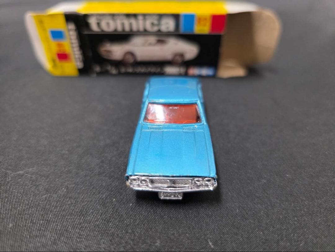 トミカ黒箱82ニッサンスカイライン2000GT-X(日本製)