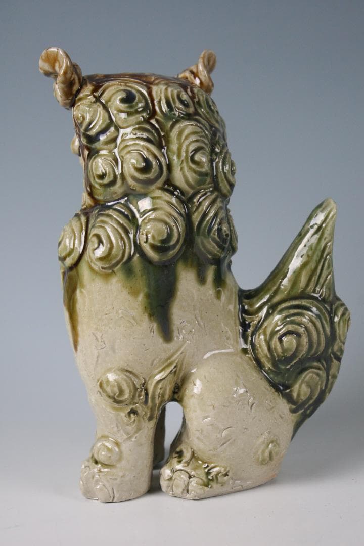 人間国宝一門 金城敏徳 作 緑釉立シーサー（大）1対 - メルカリ 人間国宝