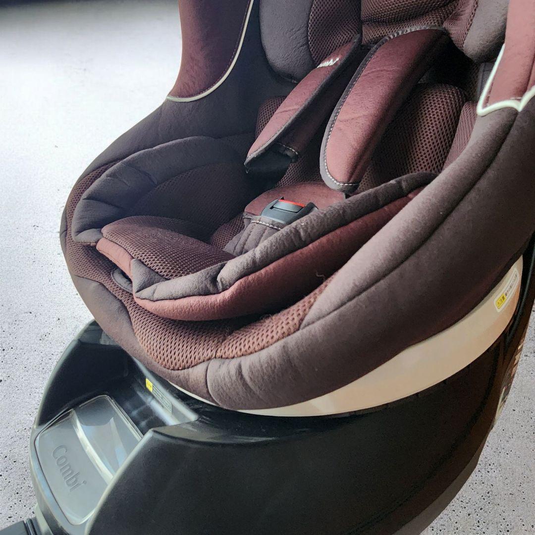 【美品】コンビ ネルーム ライト ISOFIX ブラウン クリーニング済