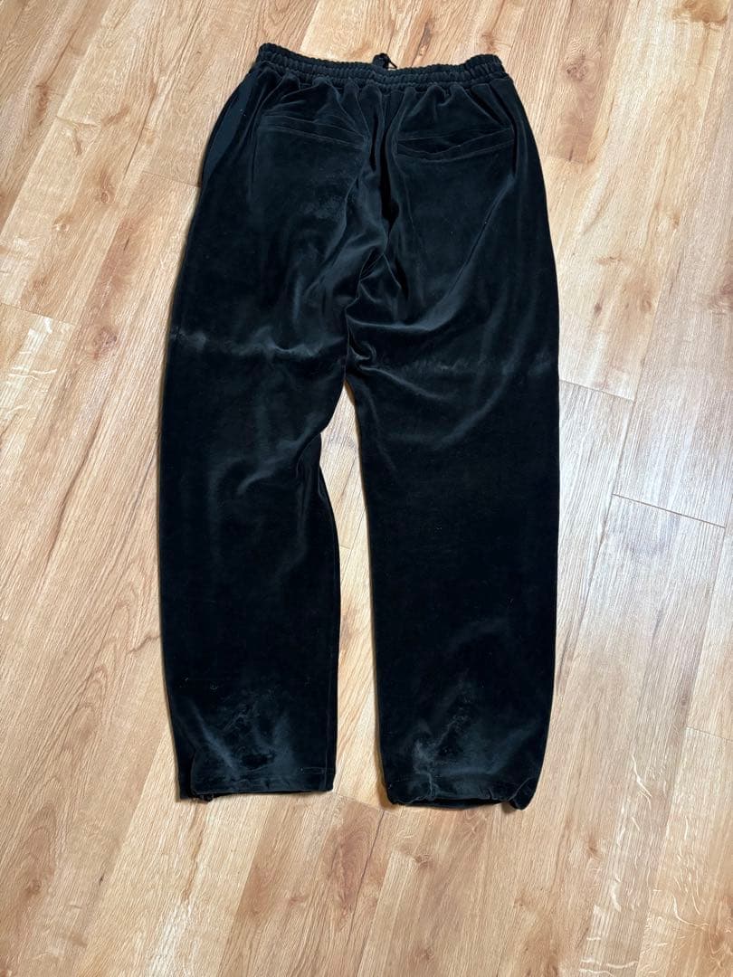 アビレックス　ベロアセットアップ