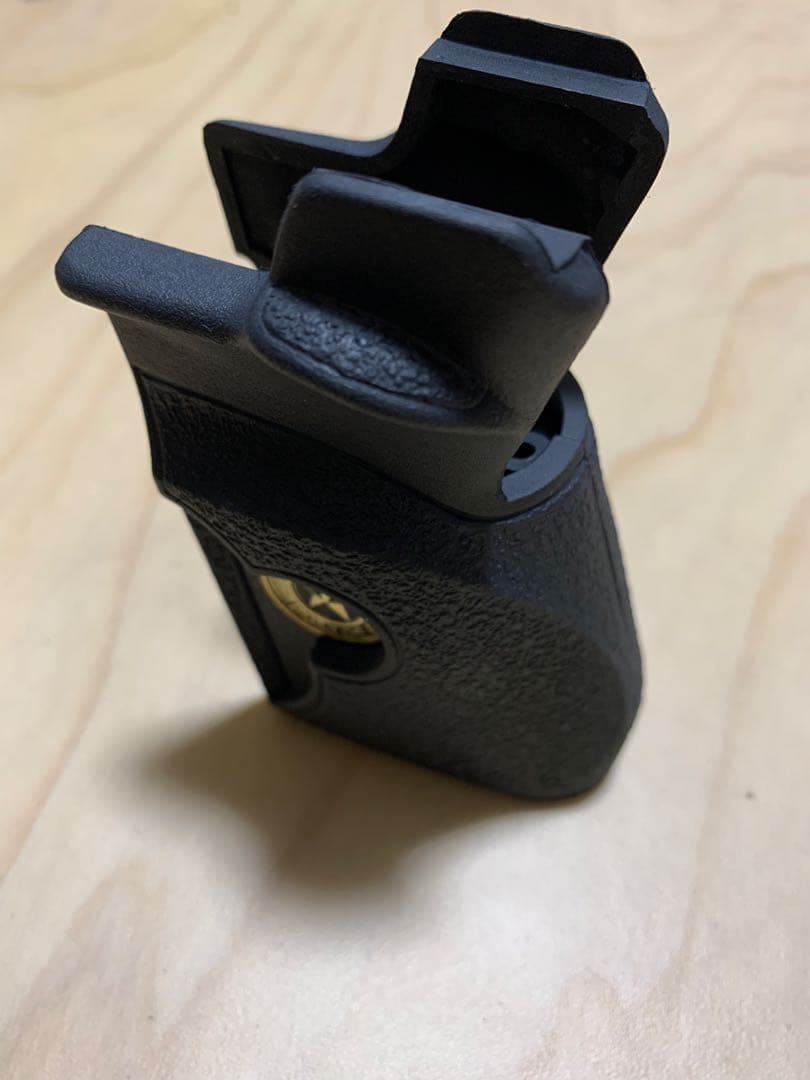 美品　東京マルイ デザートイーグル50AEレオンカスタム　純正グリップ