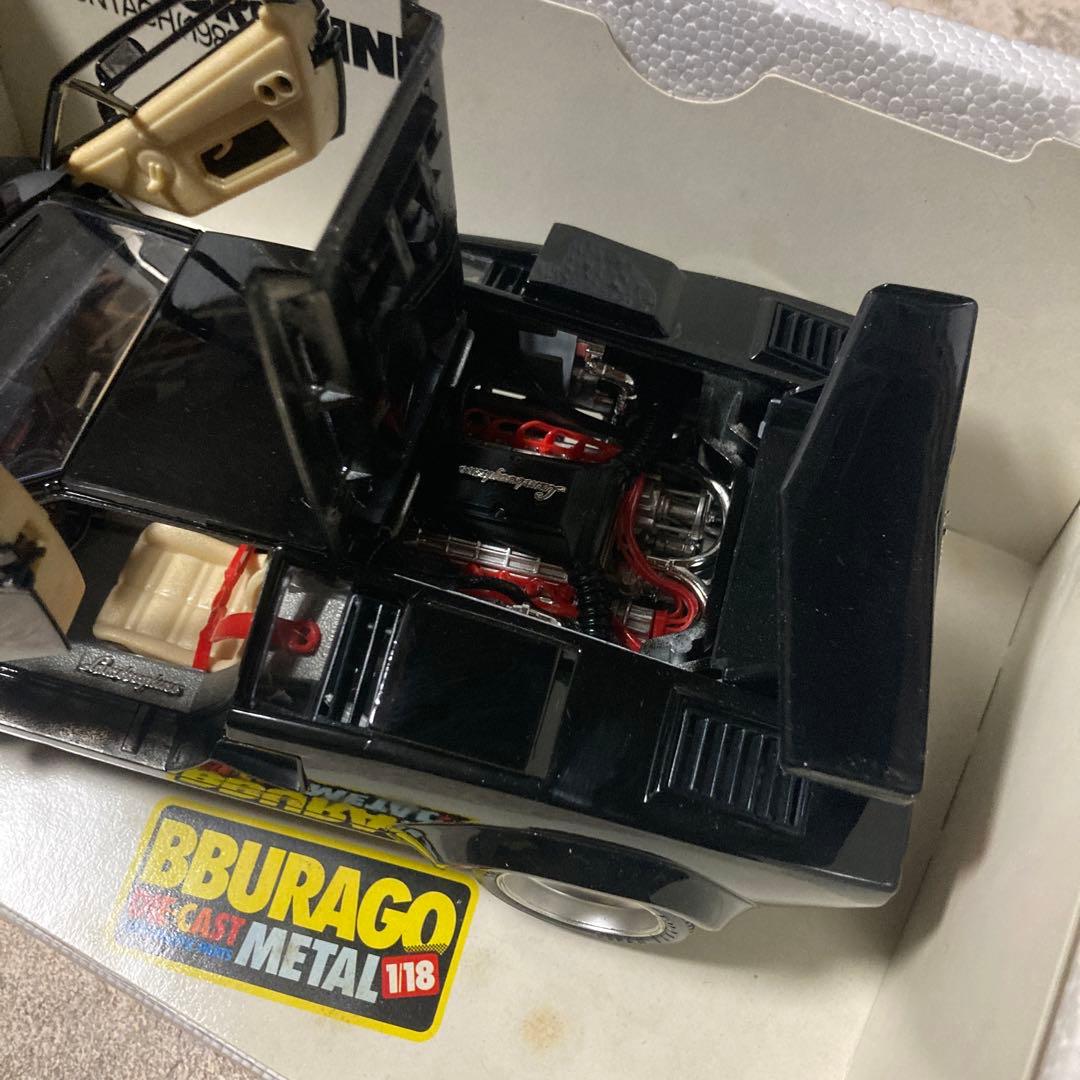 Bburago Lamborghini Countach (1988)黒