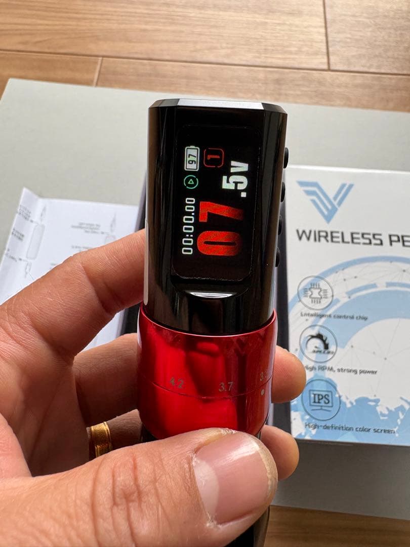 Bigwasp ワイヤレスプロフェッショナルタトゥーマシン