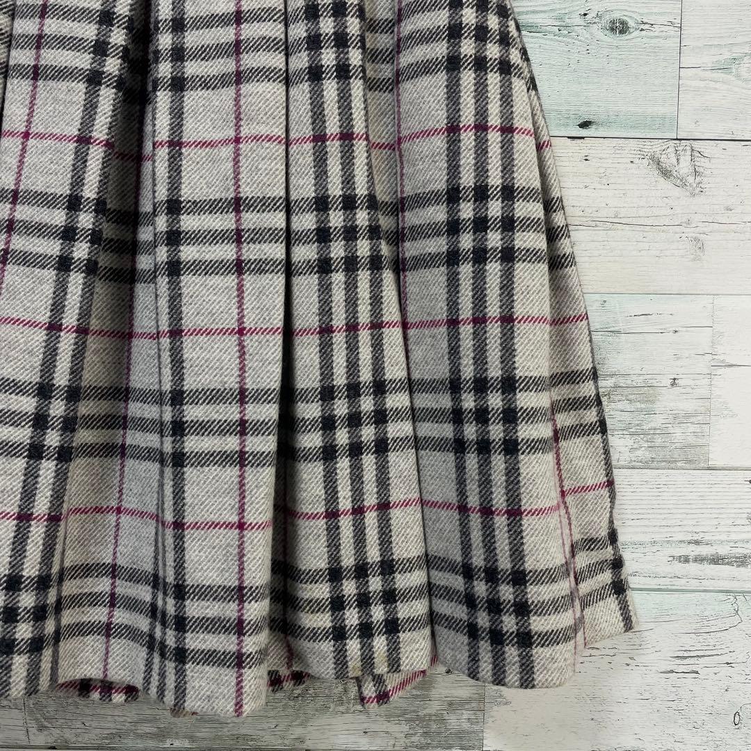 ☆未使用・タグ付☆バーバリーロンドン　ノバチェック柄タックスカート　アルパカ素材