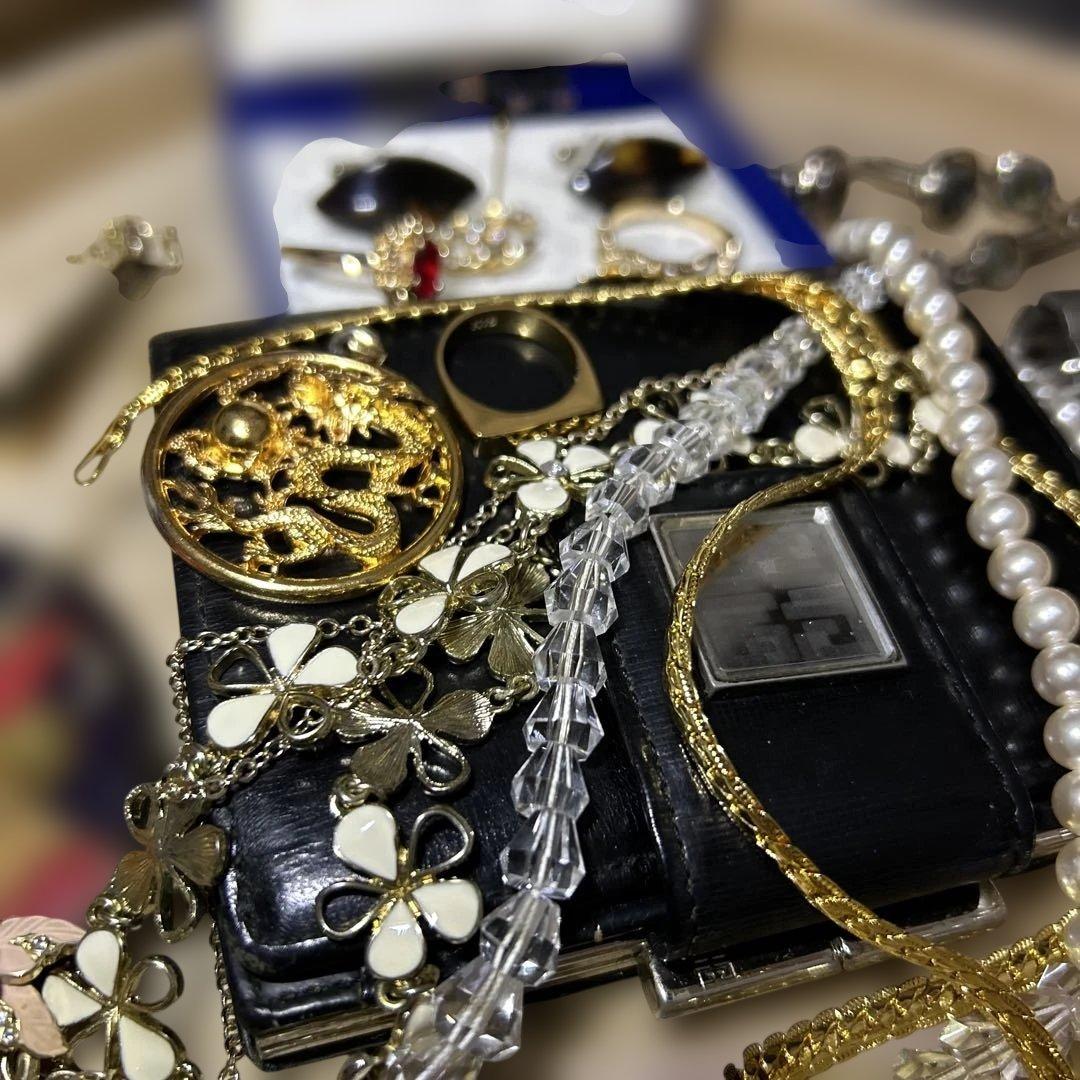 は*ー様 k18 18k遺品整理 アクセサリー 刻印有　財布　喜平ネックレス　時