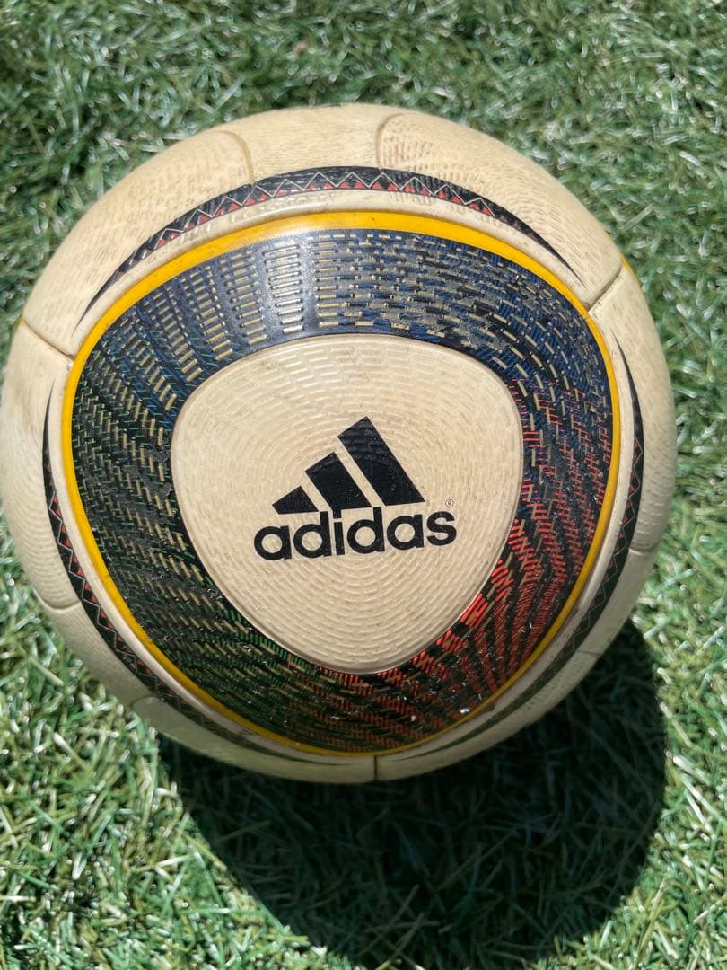 ジャブラニ 2010 FIFA ワールドカップ 公式球 アディダス ジャブラニ