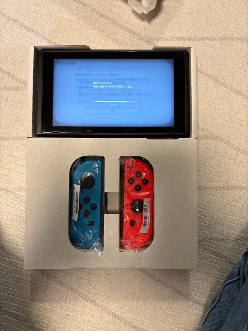 ✨*送様 ★★最終値下★★Nintendo Switch 本体 青/赤 Joy-