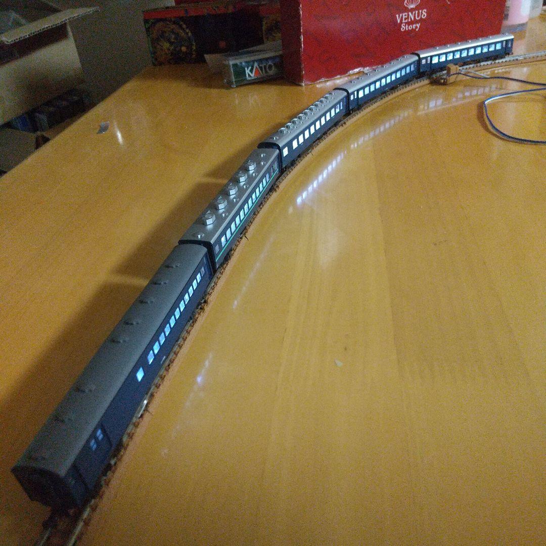 ◆KATOの室内灯つき/旧型客車 急行「かいもん」風 5両 オロ11入り