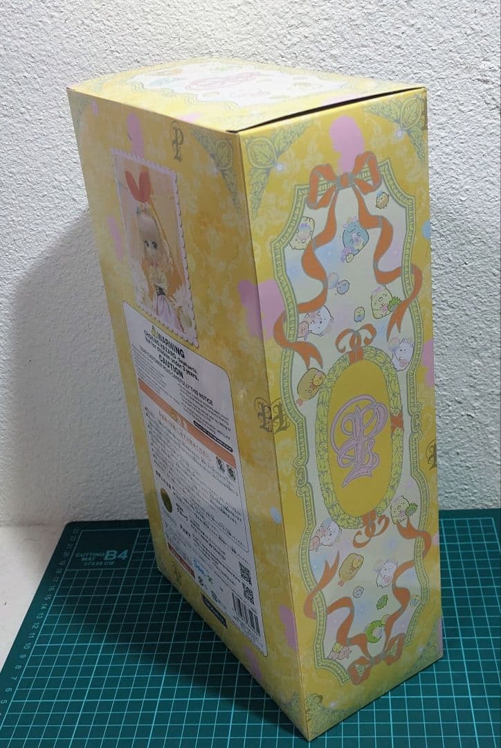 【新品未開封】pullip プーリップ　すみっコぐらしコラボ　エビフライ　ドール