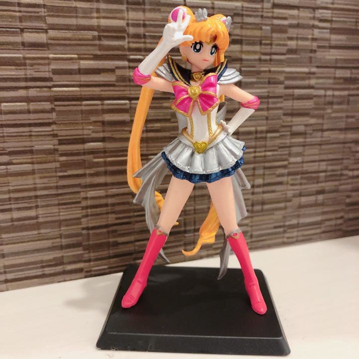 セーラームーン　フィギュア　日本限定　お値下げしました