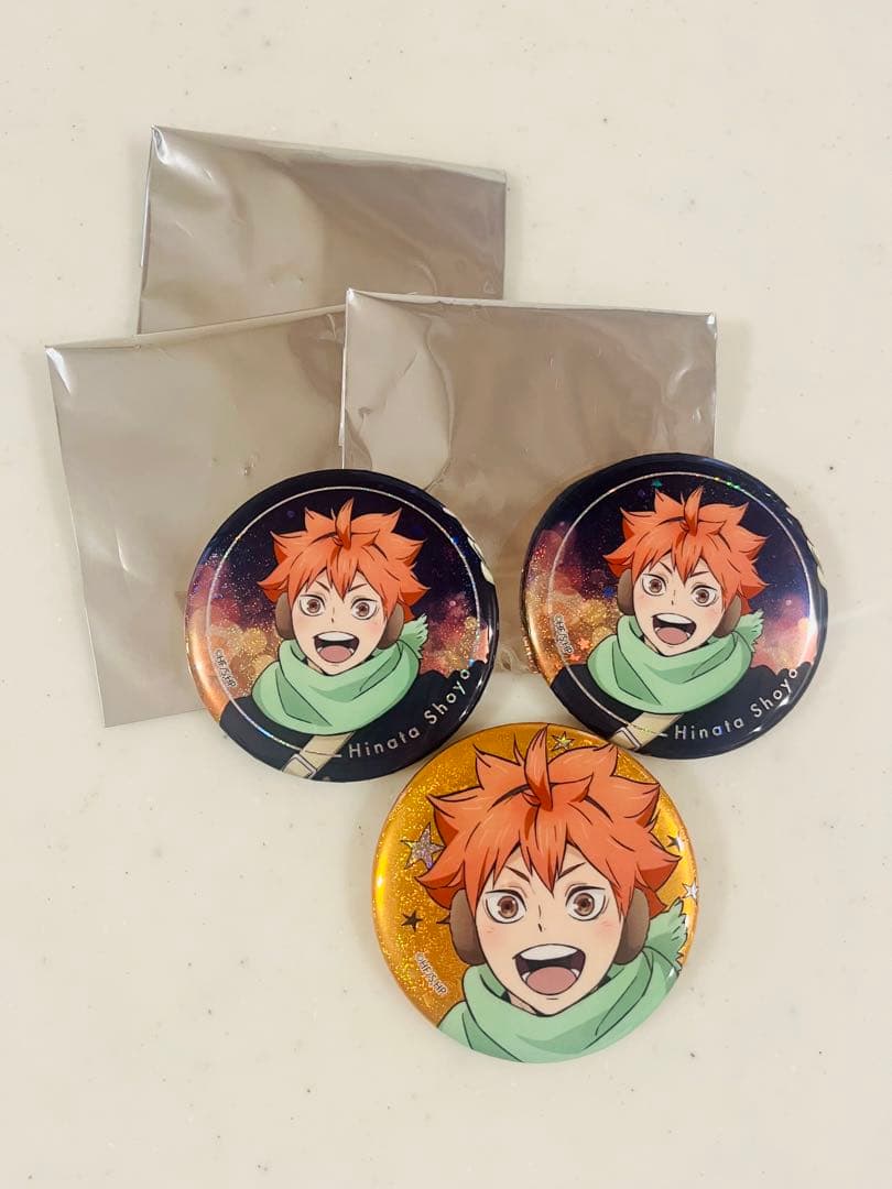 ハイキュー コスモワールド 日向翔陽 缶バッジ - メルカリ