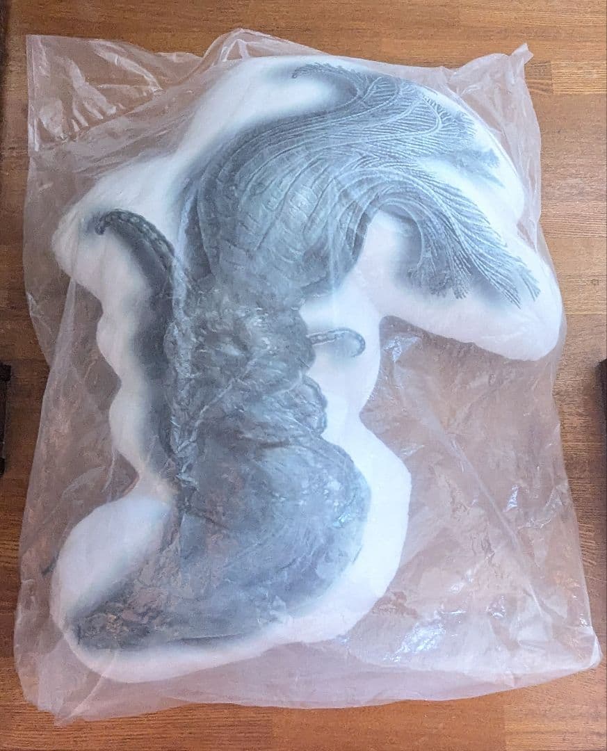 限定　Bloodborne ゴースの寄生虫　クッション　抱き枕　ぬいぐるみ