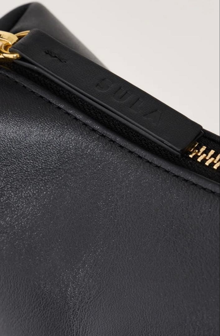 SULA カズタ Curve leather bag n.SSign - メルカリ