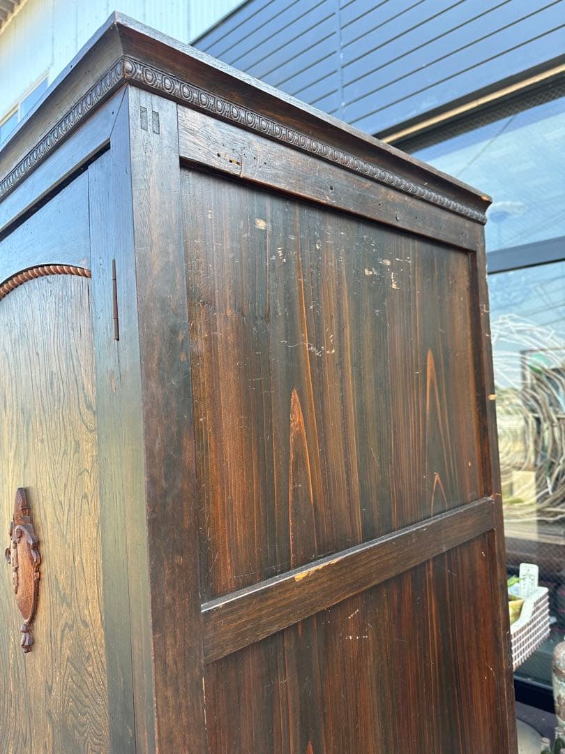 瞬間的値下げ❗️アンティーククローゼット箪笥洗浄済み！100年以上前