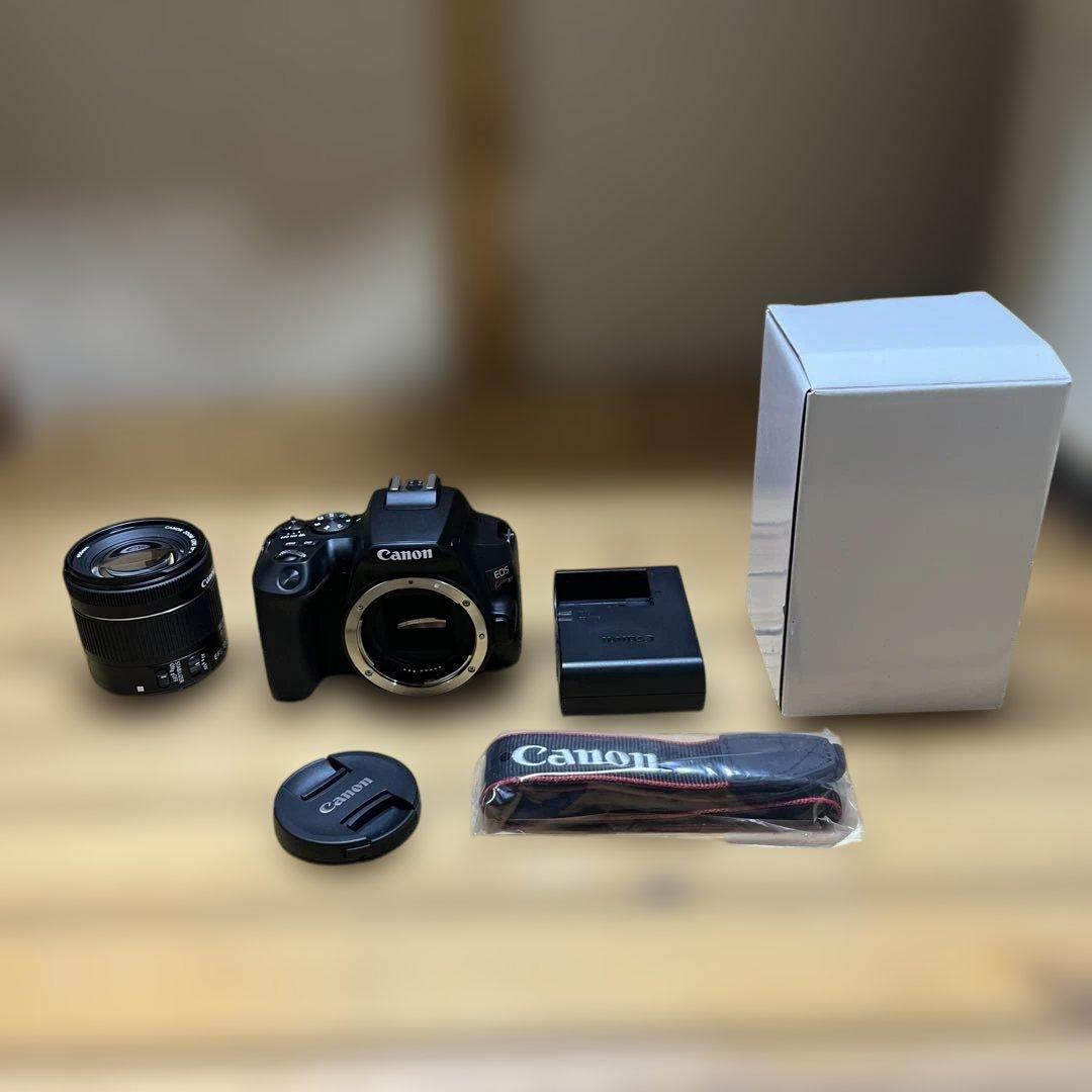 キャノンCanon EOS kiss X10 ダブルズームキット キヤノン（Canon） Canon EOS Kiss X10 ダブルズームキット カメラ