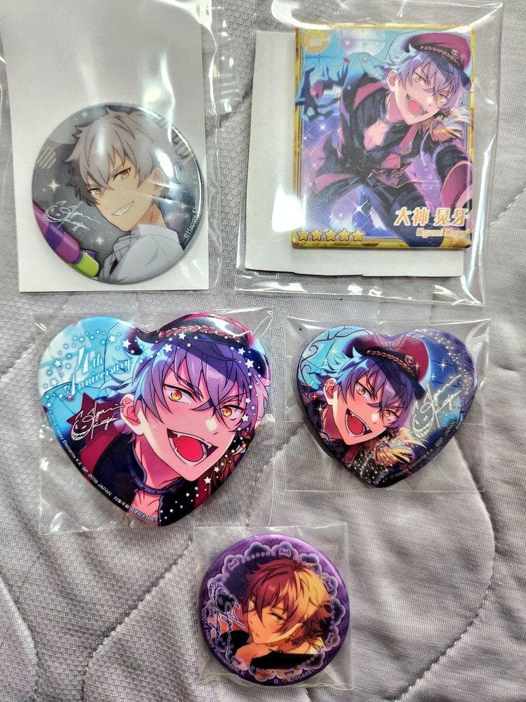 あんスタ 大神 晃牙 缶バッジ - メルカリ