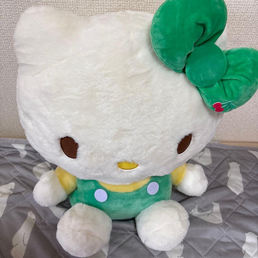 ハローキティ ぬいぐるみ