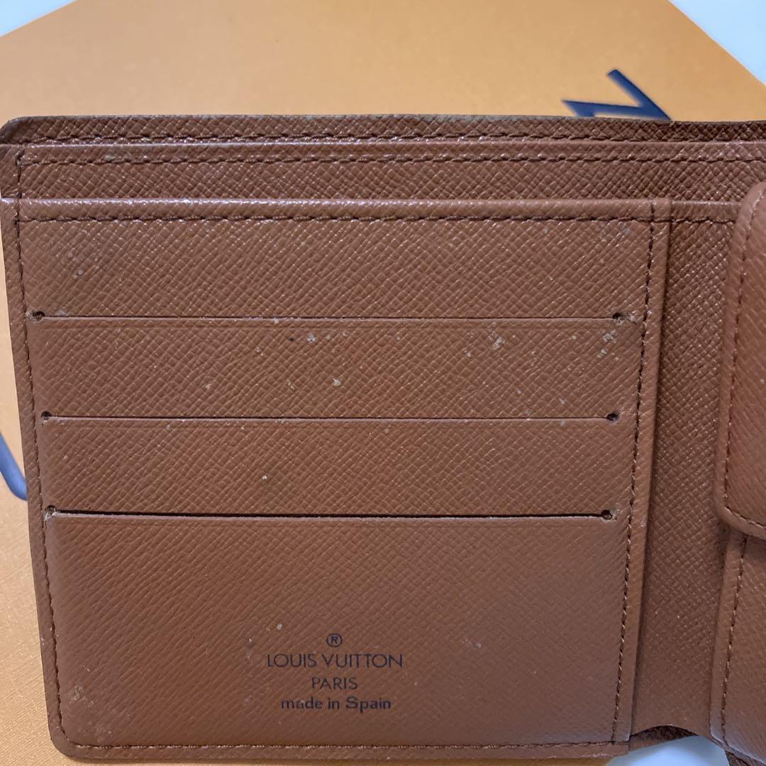 ルイヴィトン モノグラム ポルト ビエ カルト クレディ モネ 折り財布
