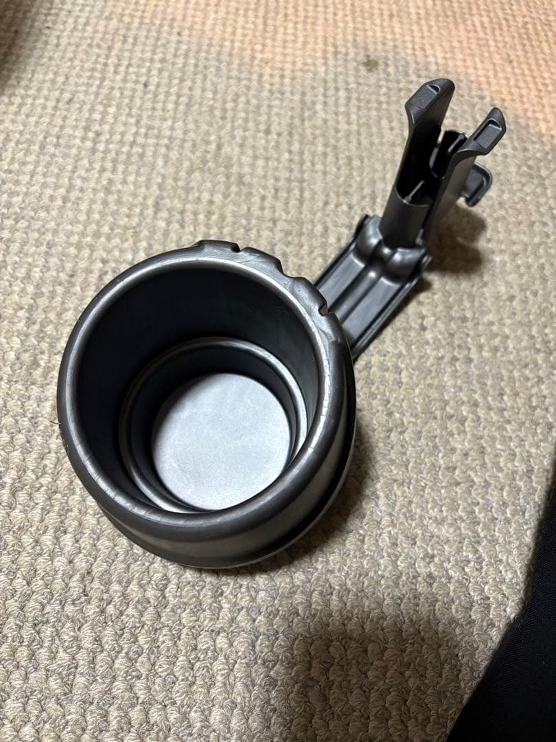 コンビ ジョイトリップ エアスルー GG ジュニアシート