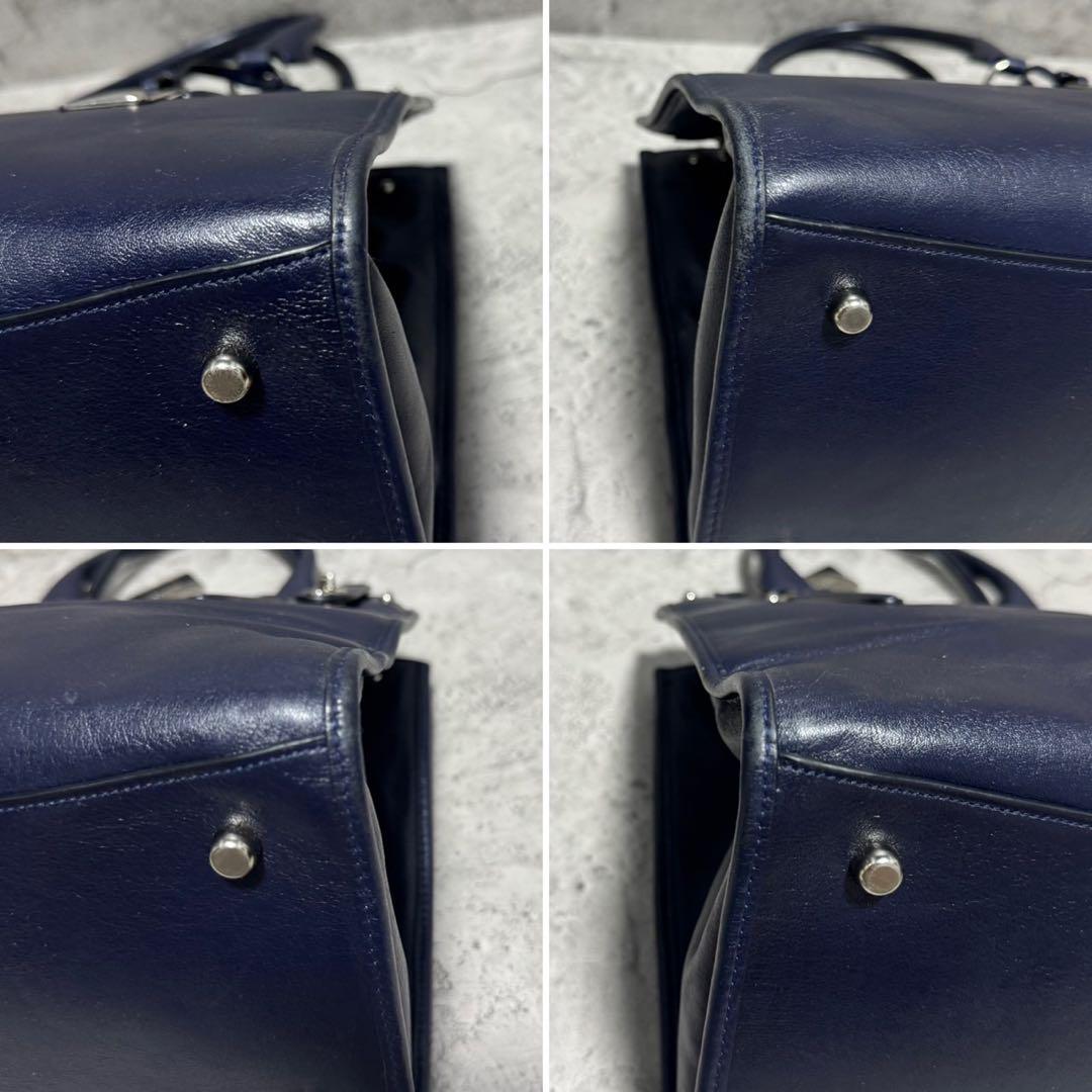 極美品✨️希少 コーチ ハンドバッグ キャリーオール ターンロック 本革 花 紺