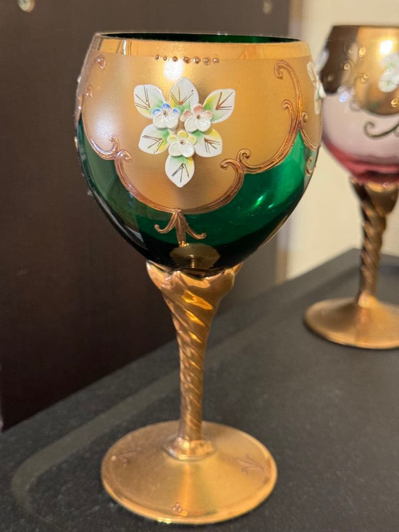 ベルギー王室御用達名門ガラス会社のカッティングガラス盃3点（日本の