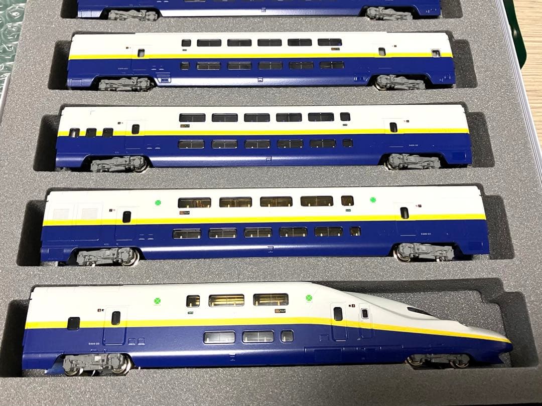 KATO E4系新幹線Max8両セット10-292、293